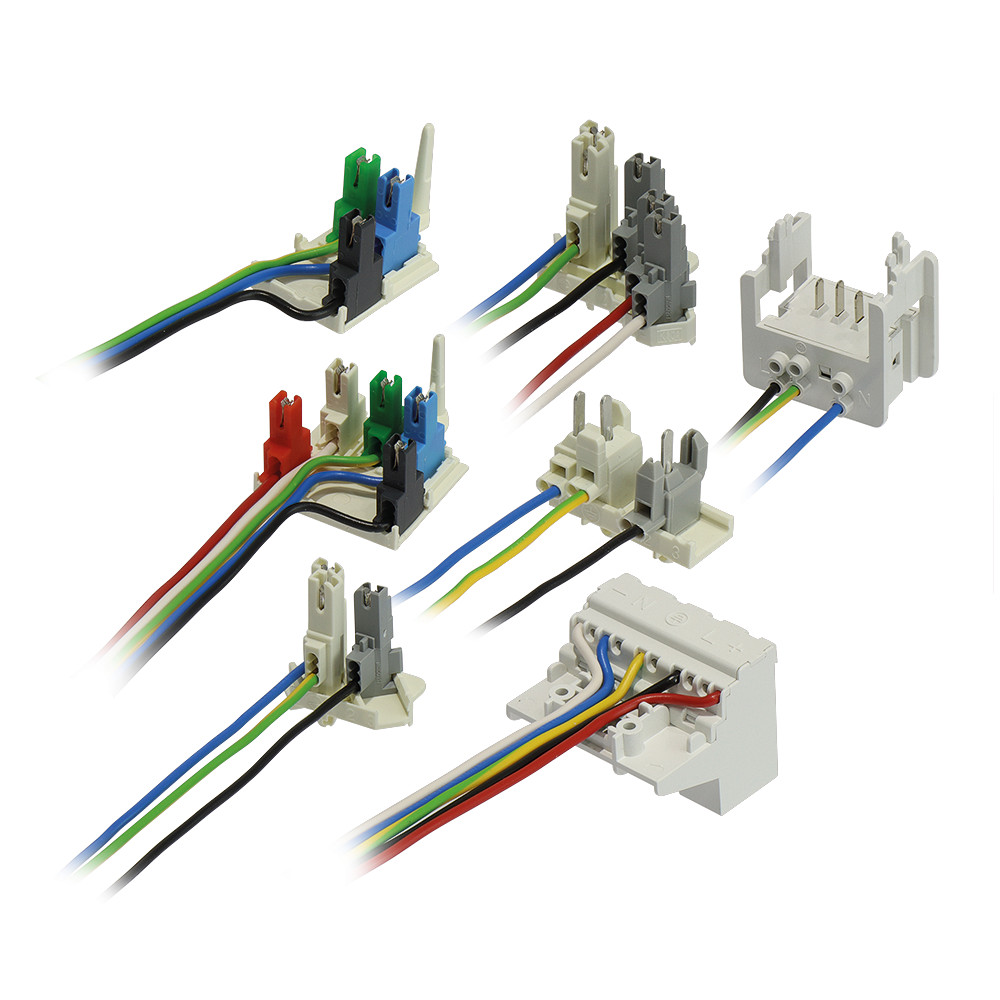 PGC1200206_735530_Tridonic_Stecker_3-polig_fuer_LED-Universal_Lichtbandeinheit_S_(M)