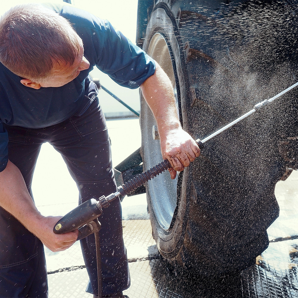 PGC1300101_385040_Agro-Smart_Landmaschinenreiniger_(A3)